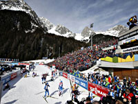 Чемпионат мира. Полиция проводит обыски в номерах  российских биатлонистов