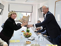 Бени Ганц: пожилые репатрианты, включая выживших в Катастрофе, должны жить достойно