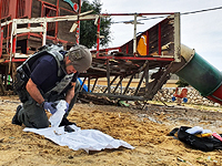 Обстрел Сдерота: ракета упала на детской площадке. Фоторепортаж