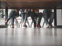 Сидячее положение вредно для психического состояния подростков