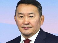 Президент Монголии первым из глав государств помещен под карантин из-за коронавируса