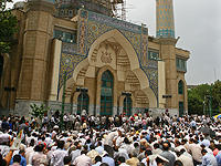 Советник Роухани возложил ответственность за распространение коронавируса в Иране на США