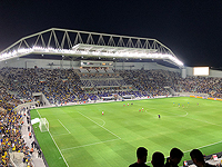 Больной коронавирусом израильтянин побывал на стадионе Блюмфильд, десятки израильтян отправлены на карантин