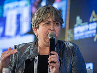 Учителя не позволили минфину оставить их без зарплаты на время кризиса