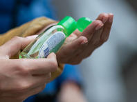 По просьбе минэкономики торговые сети будут продавать антисептик для рук за 9,90 шекеля за 100 мл