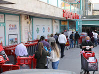 Эксперимент по проведению проверок на коронавирус в супермаркетах отменен