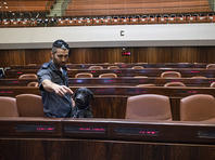 В пленарных заседаниях Кнессета смогут принимать участие 18 депутатов одновременно