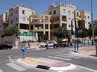 Мэр Эльада принял решение о частичном закрытии города