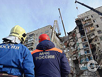 В подмосковном Орехово-Зуево взрыв газа обрушил подъезд в жилом доме; один человек погиб