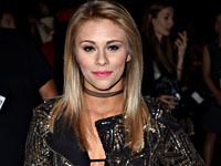 Красавица UFC порадовала поклонников эротической фотографией