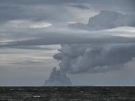 В Индонезии началось извержение вулкана Анак Кракатау