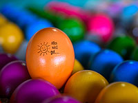 Пасхальные яйца к празднику в четырех стенах. Фоторепортаж из Германии