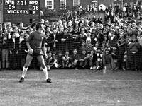 Умер легендарный вратарь 