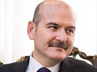 Эрдоган отказался принять отставку главы МВД