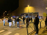 Обязательный карантин вне дома для прилетевших из-за рубежа. Предыстория и последствия принятого решения