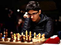 Шахматы. В финале иранец, протестовавший против запрета играть с израильтянами, победил чемпиона мира