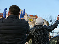 Житель Нетании, угрожая пистолетом, требовал от