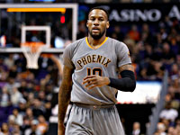 Бывшему баскетболисту