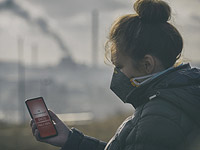 В регионах с плохим воздухом от COVID-19 умирают больше людей