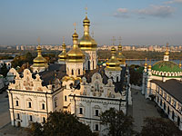 Почти весь коллектив  служителей Киево-Печерской лавры переболел COVID-19: трое умерли