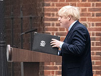 Борис Джонсон, выздоровев после коронавируса, вернулся к работе в качестве премьер-министра Великобритании