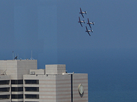 Над Израилем проходит малый парад ВВС, приуроченный ко Дню независимости