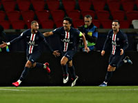L`Equipe. 