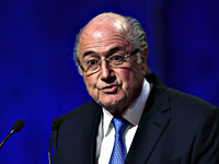 ФИФА обратилась к прокуратуре Швейцарии с просьбой не прекращать расследование против Зеппа Блаттера