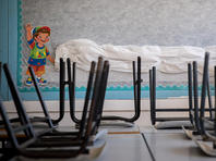 Совбез рекомендует отложить возобновление учебы еще на неделю