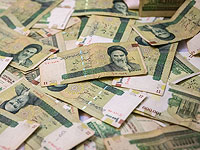 Парламент Ирана одобрил возвращение туманов