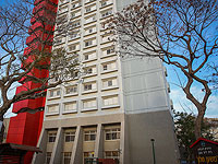 В комплексах