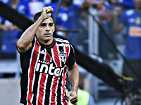 Бывший полузащитник