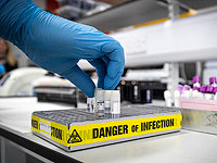 Намеренное заражение людей коронавирусом: одна из идей ускорить появление вакцины