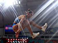 Украинская легкоатлетка порадовала поклонников эротической фотографией