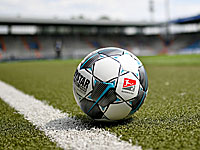 Первый гол возобновившегося чемпионата Германии забил кореец. Дмитрий Назаров немного отстал