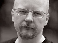 Умер  российский  писатель, журналист и политический деятель Константин Крылов