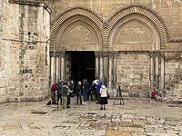 После двухмесячного карантина в Иерусалиме открылся Храм Гроба Господня