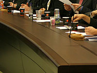 Правительство обсуждает создание комиссии по преодолению кризиса, вызванного эпидемией COVID-19