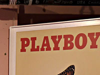 Бывшая модель Playboy собирается купить футбольный клуб и спасти его от банкротства