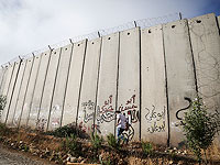 На стене около Бейт-Лехема появился портрет Джорджа Флойда, убитого полицейскими в США