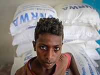 UNRWA компьютеризирует услуги, палестинские беженцы недовольны