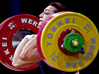 Тяжелая атлетика. Трое российских чемпионов попались на допинге