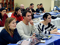 Возобновляется работа общественных проектов для русскоязычных репатриантов