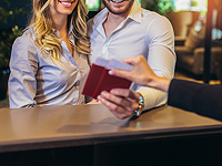 Роспотребнадзор обязал отели отчитываться о неженатых парах в номере