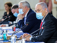 Биньямин Нетаниягу и Бени Ганц. 14 июня 2020 года