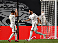 Чемпионат Испании. Бензема забил два мяча. 