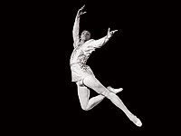 Умер знаменитый артист балета,