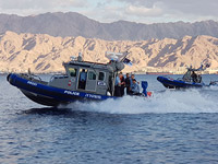 Около побережья Эйлата перевернулась лодка, одна из пострадавших скончалась