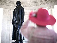 Наследники  третьего президента США настаивают на сносе его мемориала