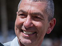 Генерал-майор Рони Нума отказался от поста управляющего кризисом, вызванным эпидемией